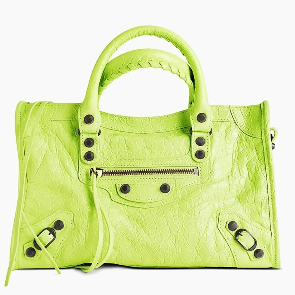 ISO - Picture 3 of 3